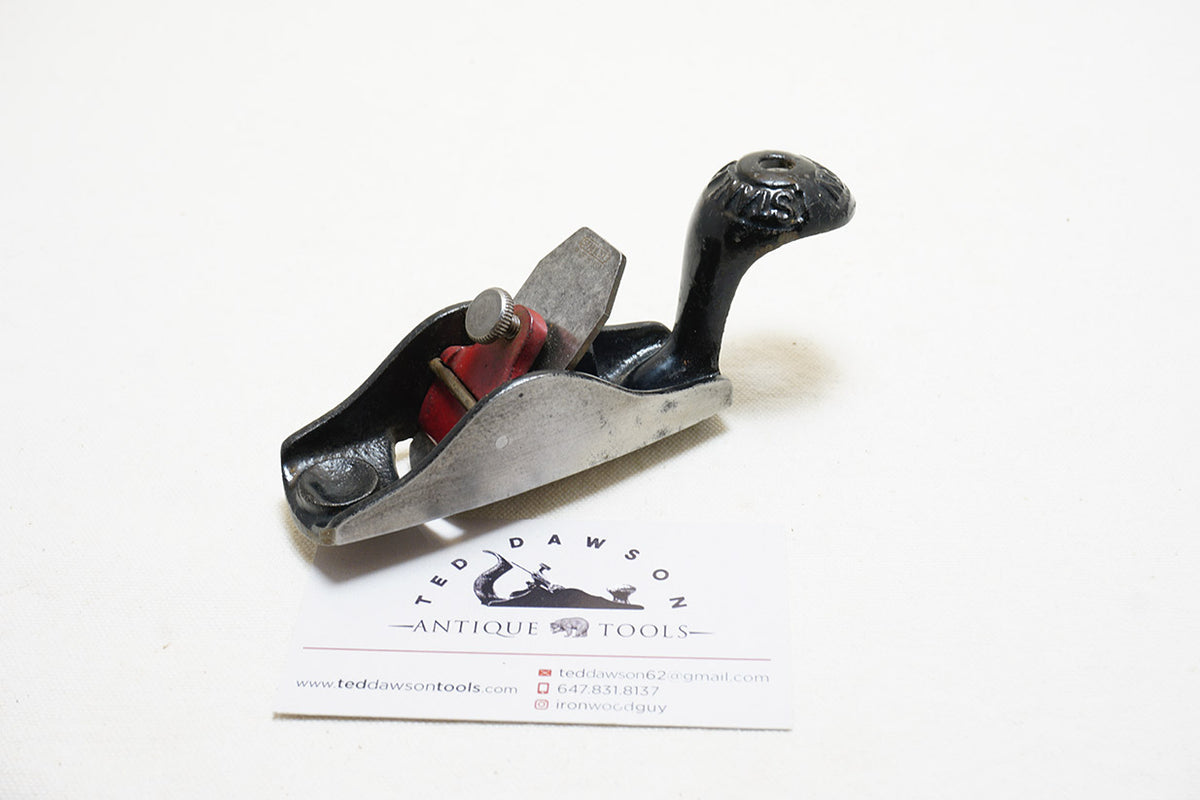 FINE STANLEY NO. 100 1/2 SQUIRREL TAIL ROUND BOTTOM BLOCK PLANE