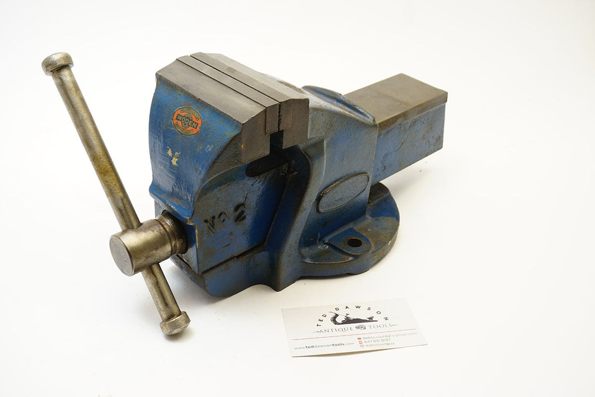 Vintage Woden corner vise. Very good condition made cheapest in England