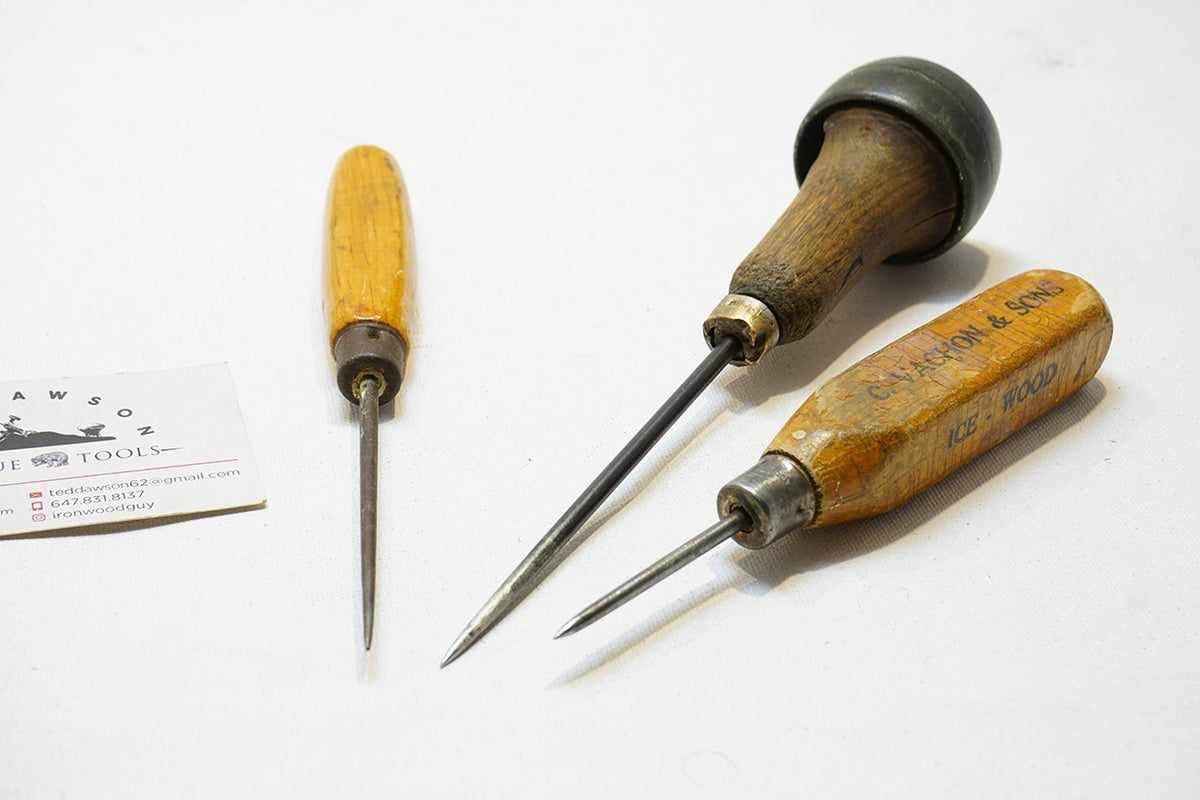 GILCHRIST YANKEE AWL + 2 EARLY CANADA ADVERTISING ICE PICKS Ted Dawson Antique Tools
