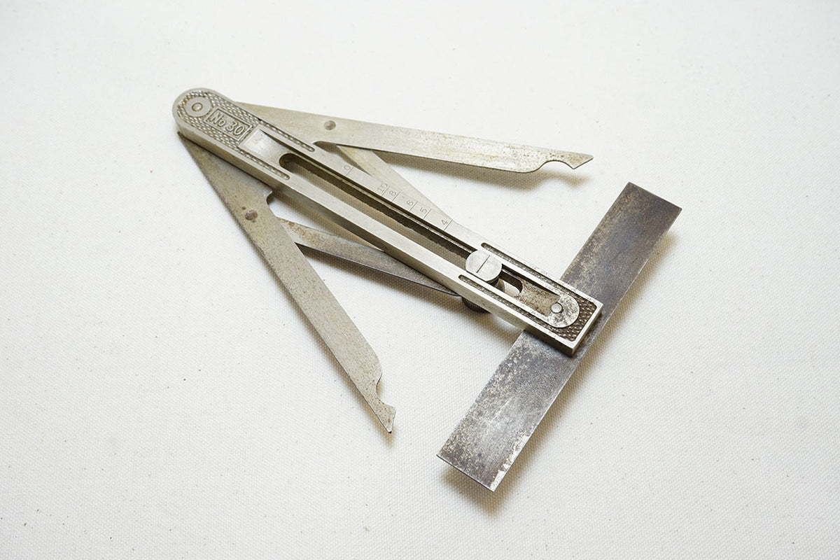 STANLEY No. 30 Angle Divider in Original Box with