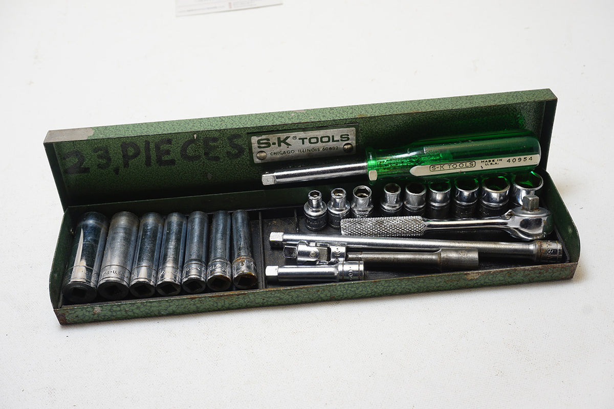 FINE SK TOOLS 21 PIECE 1/4" DRIVE SOCKET SET 196070s? Ted Dawson