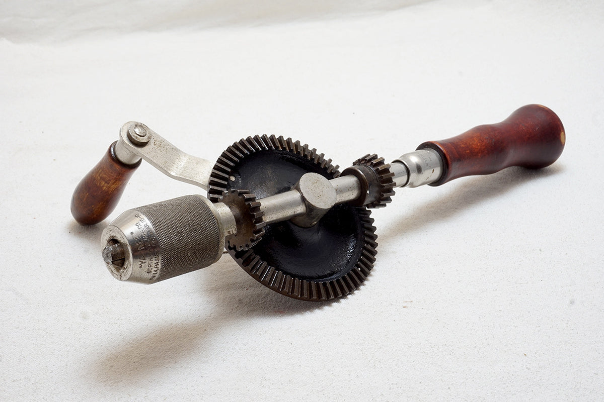 master dilling USAヴィンテージルアー1948 4485-131 UNCOMMON NORTH BROS 1910 PATENT DOUBLE GEAR DRILL – Ted Dawson