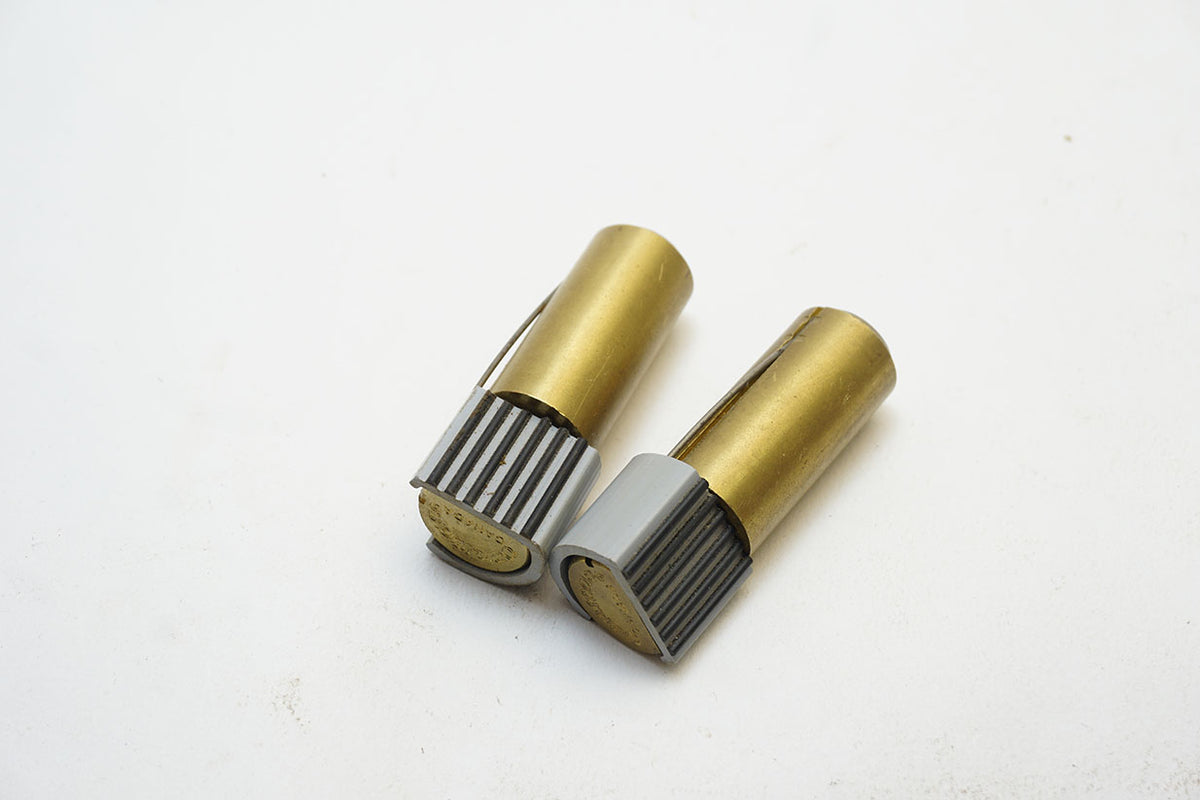 PAIR OF VERITAS ROUND BENCH PUPS WITH MUZZLES Ted Dawson Antique Tools