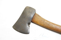 FINE ALL ORIGINAL PLUMB BELT AXE / HATCHET - 1 1/4 POUND HEAD