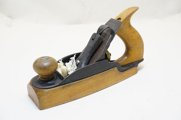 FINE PRELATERAL STANLEY NO. 35 TRANSITIONAL SMOOTH PLANE - SHARP!