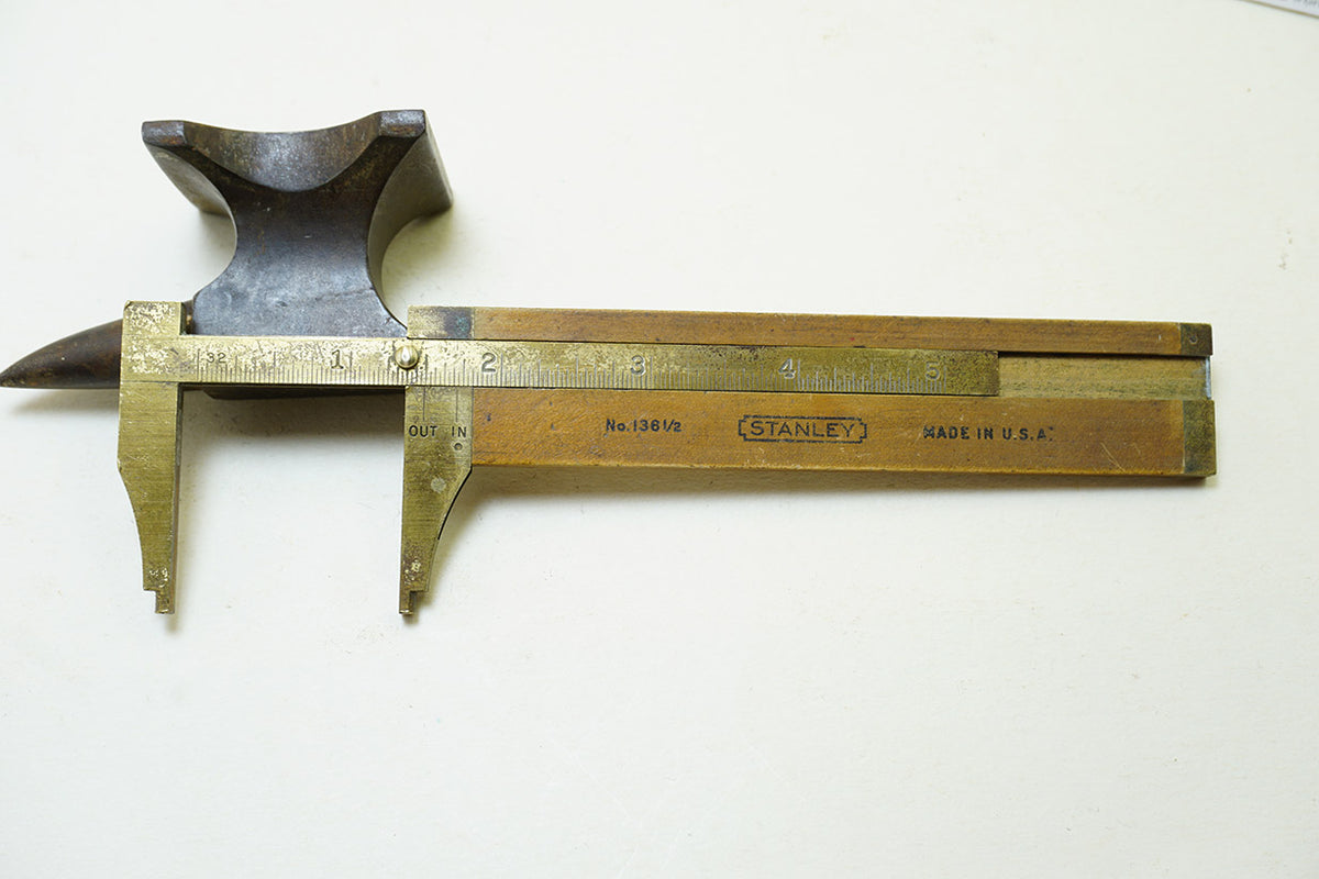 FINE STANLEY NO. 136 1/2 WOODEN BRASS CALIPER RULE Ted Dawson Antique
