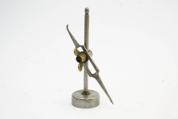 DIMINUTIVE AND FINE MACHINIST MADE SURFACE GAUGE