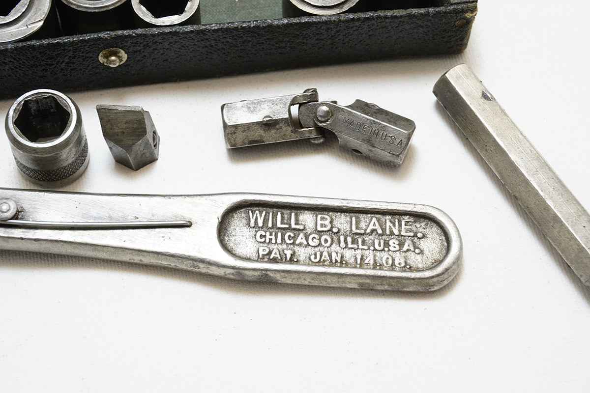 CA 1915 10 PIECE 'UNIQUE' RATCHET WRENCH 