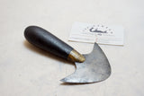 BEAUTIFUL ROSEWOOD HANDLED GOMPH ROUND / HEAD KNIFE - EARLY STAMP