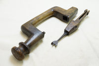 EARLY CRAFTSMAN-MADE CLOTHESPIN-STYLE HAND BRACE