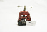 TINY 'THE RIDGE TOOL CO' 7X BENCH MOUNTED PIPE VISE