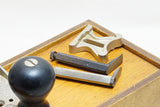 FINE STANLEY NO. 71 ROUTER PLANE IN DOVETAILED BOX - 3 CUTTERS &&