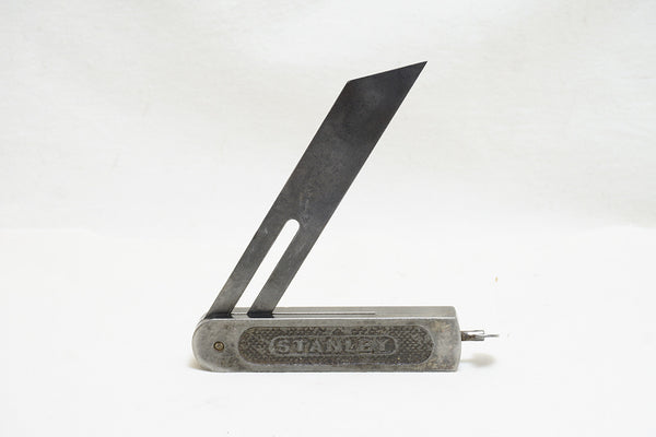 FINE STANLEY NO. 18 'EUREKA' BEVEL SQUARE - 6"