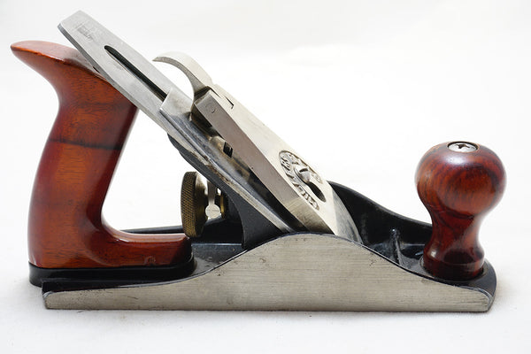 EXTRA FINE MILLERS FALLS NO. 9 SMOOTH PLANE