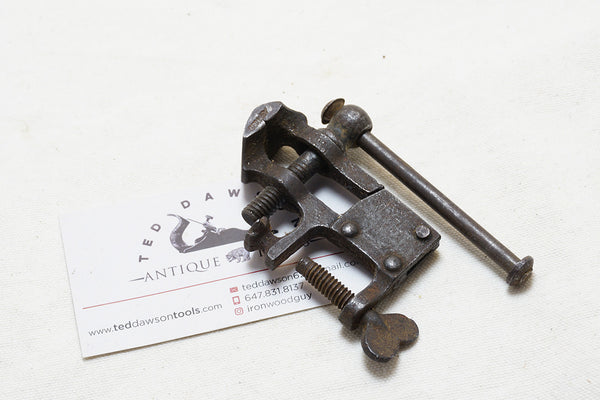 SWEET DIMINUITIVE COMBINATION VISE & ANVIL