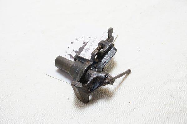 FINE TINY COLTON PATENT CLAMP ON BENCH VISE