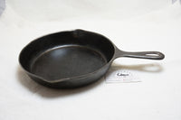 "HAMBURGER" LOGO MARTIN STOVE CO. CAST IRON PAN - 8" WITH HEAT RING