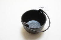 BEAUTIFUL HOLLANDS MFG CO. NO. 1 CAST IRON MELTING POT