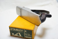 LIKE NEW STANLEY NO 4 SMOOTH PLANE IN BOX