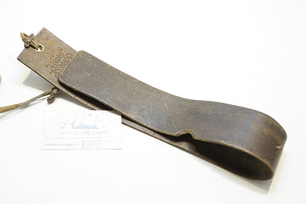 "FAMOUS BRAND" GIBFORD WEIFFENBACH LEATHER STROP - USA