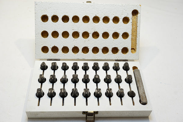 FINE 1/2" LETTER STAMP PUNCH SET IN FITTED BOX - GREAT FONT