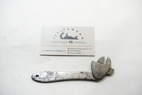 W. T. C. "EVER - READY" PIVOTING HEAD ADJUSTABLE WRENCH