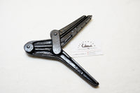 FINE CAST IRON HARTFORD CORNER / MITER CLAMP - 1909 PATENT