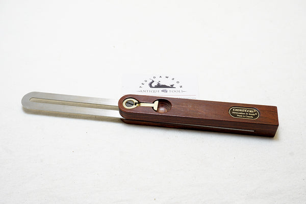 PRISTINE HIGHLY COVETED VERITAS HOLDFAST BEVEL SQUARE
