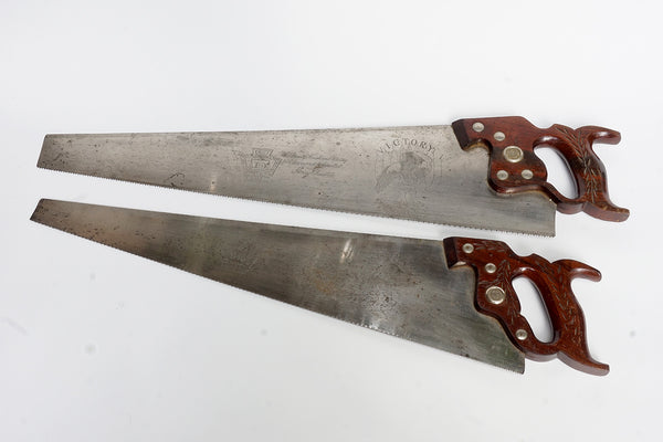 MINTY PAIR OF DISSTON D-15 VICTORY CROSSCUT SAWS - 8-11 TPI