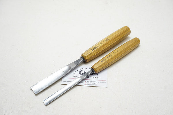 FINE PAIR OF PFEIL WIDE STRAIGHT GOUGES - 7/10 & 7/20
