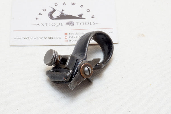 FINE EARLY RING ADJUSTABLE LEATHER LACE STRANDER / CUTTER / SLITTER