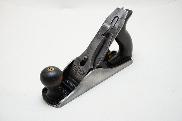 FINE STANLEY NO. 3 SMOOTH PLANE - HEAVY 'MADE IN USA' CASTING