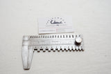 UNCOMMON BROWN & SHARPE NO. 677 CALIPER & WIRE GAUGE