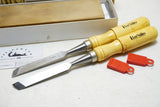 PAIR OF NOS LEE VALLEY SKEW CHISELS & JAPANESE WATER STONE