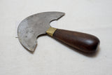VERY FINE C S OSBORNE LEATHER ROUND KNIFE