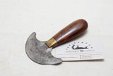 FINE EARLY OSBORNE LEATHER CUTTING ROUND OR HEAD KNIFE