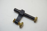 VERITAS SURFACE CLAMP - 20MM POST