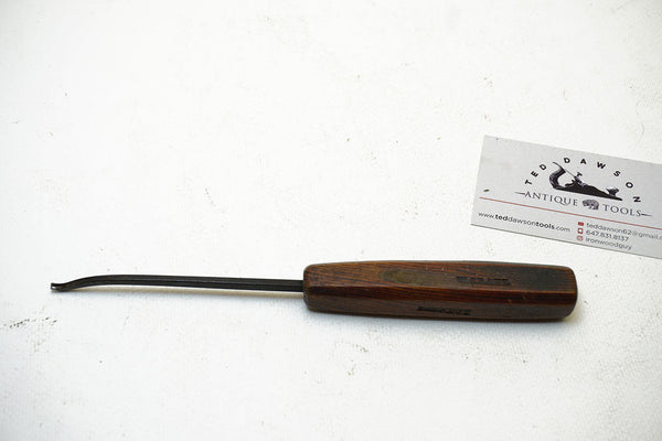 VERY FINE EARLY UNMARKED SWAN NECK GOUGE - 3/32"