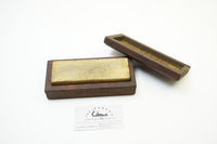 FINE LILY WHITE WASHITA SHARPENING STONE IN MAHOGANY BOX